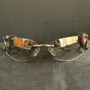 Ferragamo Sunglasses… Excellent Condition… Full Inclusion…Stunning!